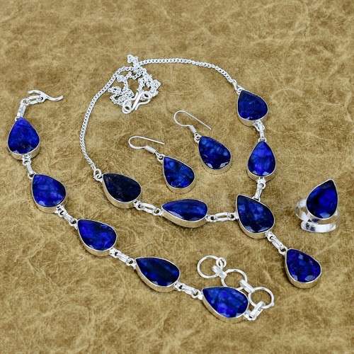 Simulierter blauer saphir - simulierter,