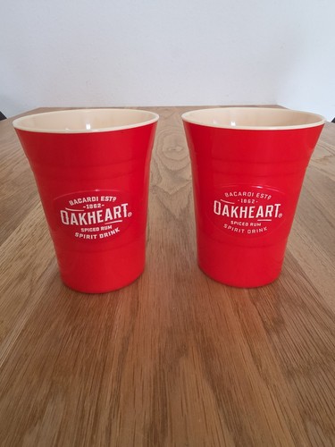 Bacardi rum oakheart - rum, becher