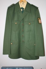 grüne Polizeiuniform Gr