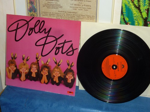 Dolly dots take six - –,
