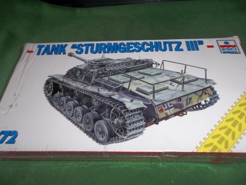 Esci scale 8328 - 1/72,