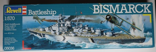 Revell battleship bismarck - battleship,