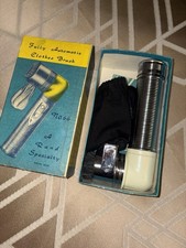 VINTAGE RAND 66 CLOTHES BRUSH