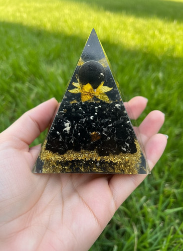 Handgefertigte schwarze