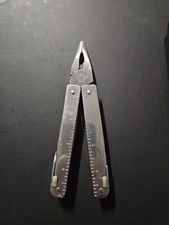 victorinox swiss tool