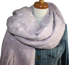 Musselin Stoff 1,50 x 1,35 rosa weiß Federn Punkte dreilagig Triple Gauze