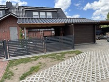 60 St. neuw. Rasengittersteine  60x40x8 zu verk., St. a'  2,00 € bei Abholung .