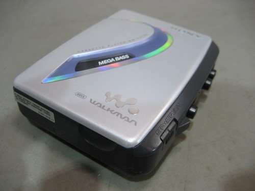 Sony cassette walkman - mc,