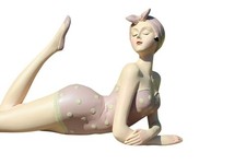 Dekofigur Badefrau liegend