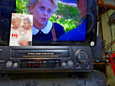 Sharp VC-A411U VCR Video