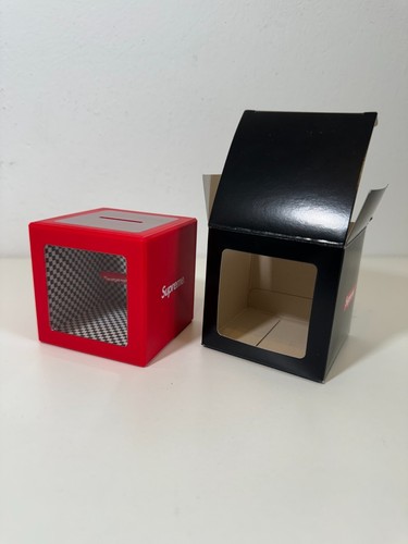 Supreme illusion coin bank - coin,