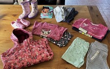 Mädchen Bekleidungspaket Gr. 92 / 98 ....14 Teile