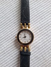 Elegante Damen- Armbanduhr mit