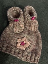 Mütze/Schuhe Im Set Neu