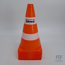 Idena 40223 - Pylonen, 10 Stück, 13,5 x 24 cm, Kegel aus Kunststoff, stapelbar, 