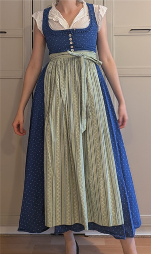 Traditionelles baumwoll dirndl - traditionelles,