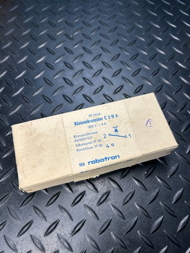 Stk veb robotron - stk.,