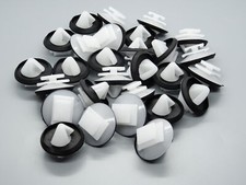 10x Zierleisten Clips für Peugeot 106 206 207 306 307 806 1007 Partner 856540