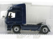 MINICHAMPS Mercedes-Benz ACTROS 1844 Zugmaschine 1:43 in OVP LKW Truck B66000515