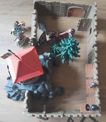 Playmobil ritterburg alt - alt,