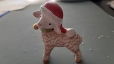 Goebel  Schaf Lämmchen mit Weihnachtsmütze und Glöckchen 