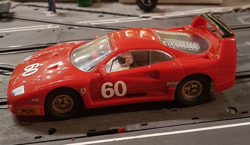 Ferrari f40 mit video - mit, rot