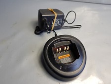 Original Funkgerät Motorola XTS ? Ladegerät ex Bundeswehr