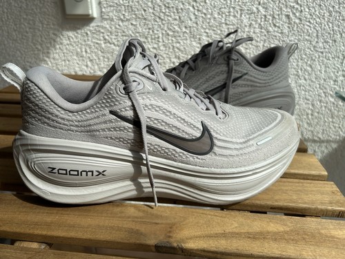 Nike vomero plus - vomero, größe