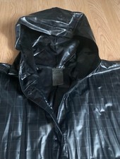 CATRICE Retro Regencape PVC