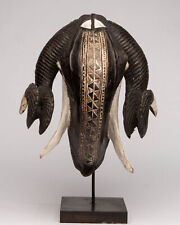 DE1398 Baule Widderkopf Maske