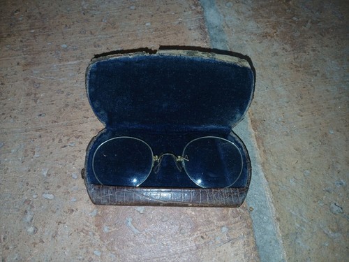 Alte brille kneifer zwicker - alte,