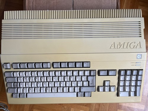 Commodore amiga 500 low - amiga,