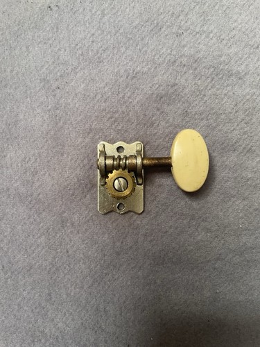 Van ghent guitar tuner - van, left