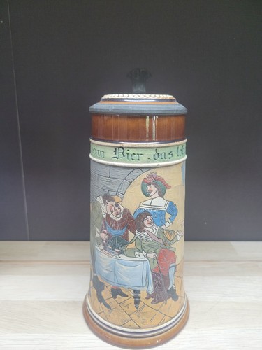Antiker bierkrug 1900 - um,