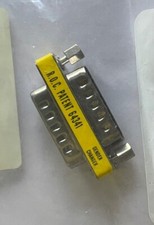 Adapter Gender Changer D-Sub 15 polig Stecker / 15 polig Stecker OVP