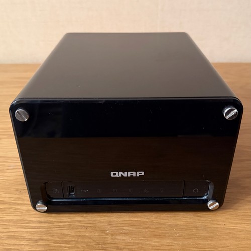 Qnap 219 bay desktop - ts-219,