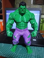 Incredible Hulk Figure 9.5" -