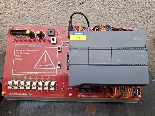 Sps trainingsboard mit siemens - sps-trainingsboard,