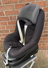 Maxi Cosi Pearl mit Family Fix