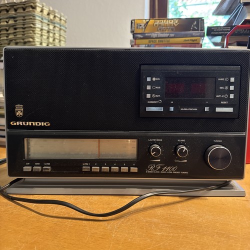 Grundig 1100 uhrenradio - rf,