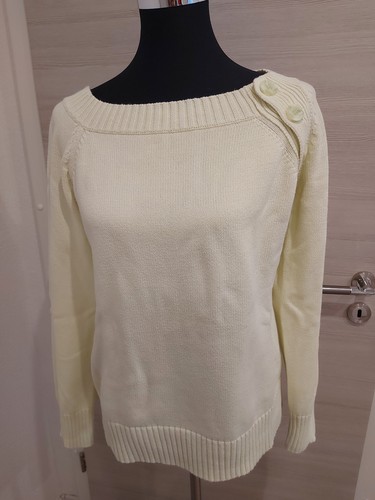 Hellgrüner damenpullover mit - hellgrüner,