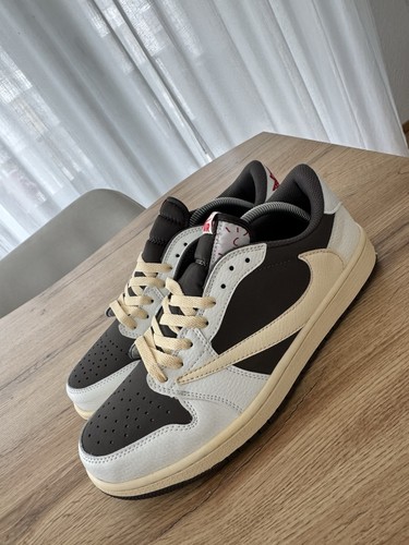 Travis scott jordan low nike - scott,