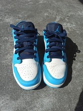 Air Jordan 1 low White/DK Powder Blue-Obsidian in Größe 36.5