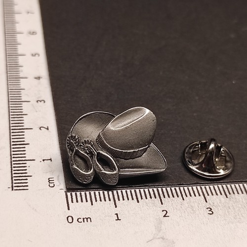 Pin anstecker cowboyhut sporen - pin/anstecker,