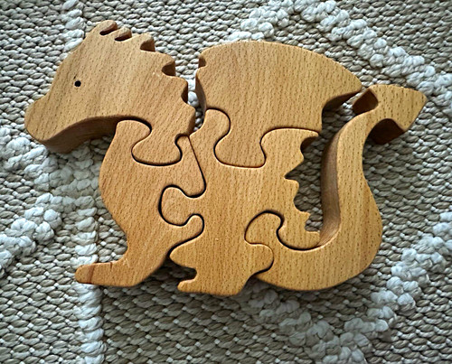 Handgefertigte holz setzpuzzle - handgefertigte, holz-setzpuzzle
