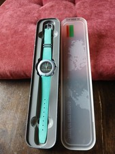 Benetton by Bulova Armbanduhr mit Sekundenzeiger und grünen Armband - Rarität