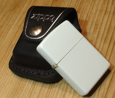 Original Weißes Zippo L 14 Schwarze Ledertasche Schlaufe Benzinfeuerzeug