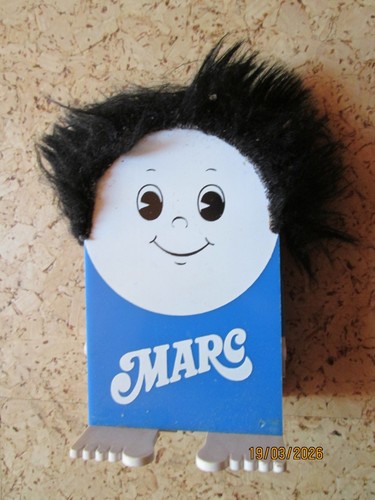 Marc plastikfigur spardose - plastikfigur,