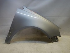 VW Polo 9N Kotflügel vorne rechts 5-Türer, Seitenwand vorne rechts Farbcode: LA7