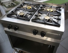  4- flammen Gasherd Fa. MKN 700 er + 12 Monate Garantie*